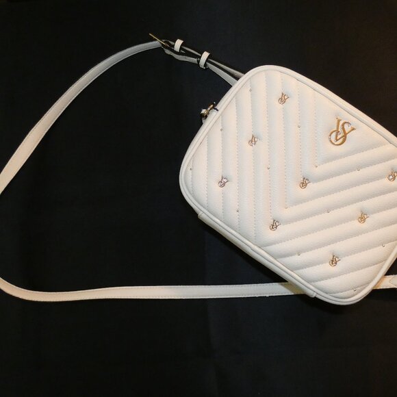 Victoria Secret Bag - Picture 1 of 3